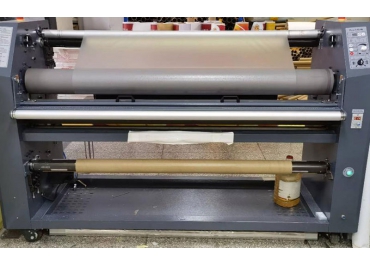 Jet printing with high speed pressure and temperature cold laminating machine