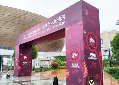 門型桁架噴繪制作